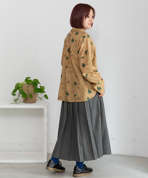 POU DOU DOU（プードゥドゥ）の「スワンレイクプリントポケットシャツ（シャツ/ブラウス・レディース・キナリ/ベージュ・M）」の20枚目の写真