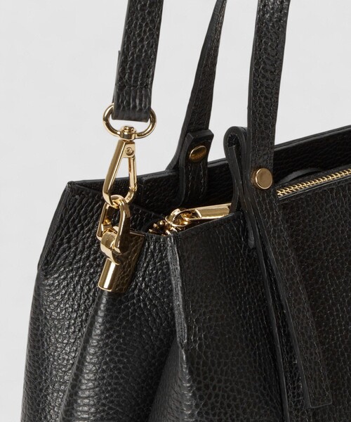 ANAYI(アナイ)の「◇シュリンクレザー2WAYハンドバッグ(ハンドバッグ・レディース・オフホワイト/チャコールグレー/ブラック・FREE)」の4枚目の写真