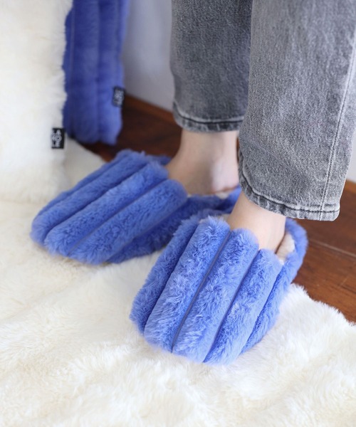 LOUIS VUITTON ファー スリッパ 青 LOUIS VUITTON ファー スリッパ 青