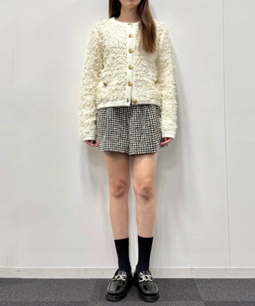 Tabio（タビオ）の「25AW EXCLUSIVE!!【Tabio/タビオ】「LOVELESS」ロゴソックス レディース（ソックス/靴下・レディース・ブラック/ホワイト・FREE）」の6枚目の写真