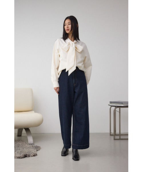 AZUL by moussy（アズールバイマウジー）の「ボウタイリボンブラウス（シャツ/ブラウス・レディース・ブラウン系その他/アイボリー/チャコールグレー・FREE）」の7枚目の写真