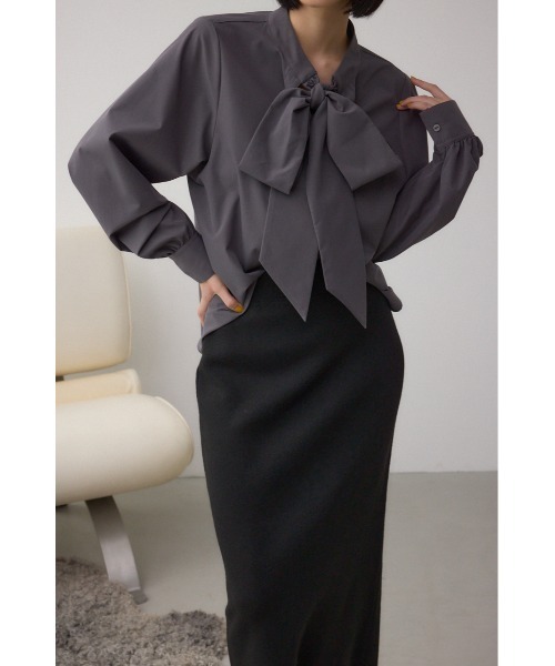 AZUL by moussy（アズールバイマウジー）の「ボウタイリボンブラウス（シャツ/ブラウス・レディース・ブラウン系その他/アイボリー/チャコールグレー・FREE）」の15枚目の写真