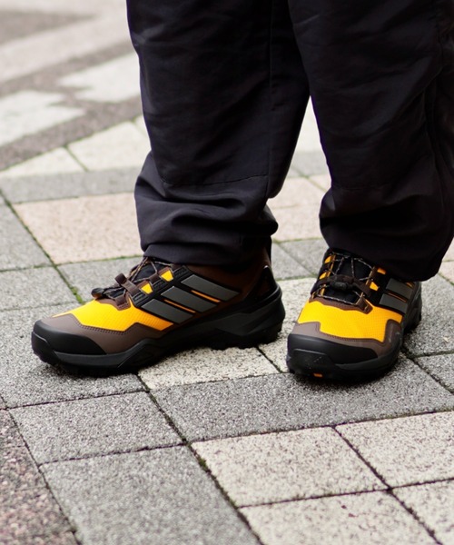 BILLY'S EXCLUSIVE】TERREX SKYCHASER GORE-TEX HQ2690（スニーカー