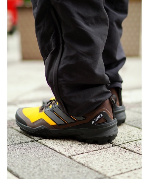 BILLY'S EXCLUSIVE】TERREX SKYCHASER GORE-TEX HQ2690（スニーカー