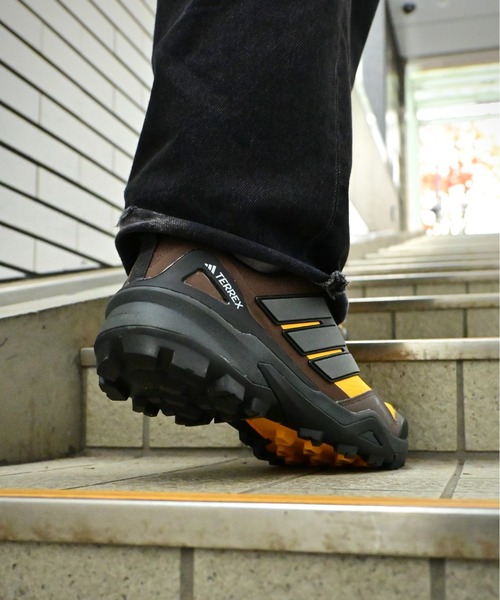 BILLY'S EXCLUSIVE】TERREX SKYCHASER GORE-TEX HQ2690（スニーカー