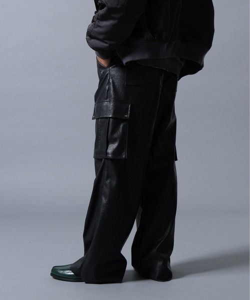 DankeSchon/ダンケシェーン/PU LEATHER BAGGY CARGO PANTS（カーゴ
