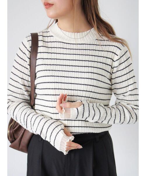 ehka sopo（エヘカソポ）の「袖フリルモックネックニット（ニット/セーター・レディース・キナリ/ブラック/グレー/オフホワイト・F）」の2枚目の写真