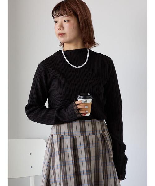 ehka sopo（エヘカソポ）の「袖フリルモックネックニット（ニット/セーター・レディース・キナリ/ブラック/グレー/オフホワイト・F）」の17枚目の写真