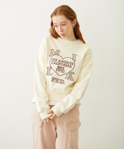 MILKFED.（ミルクフェド）の「STITCHED HEART LOGO SHORT CREW SWEAT（スウェット・レディース・オフホワイト/チャコール/ピンク・S/M）」の9枚目の写真