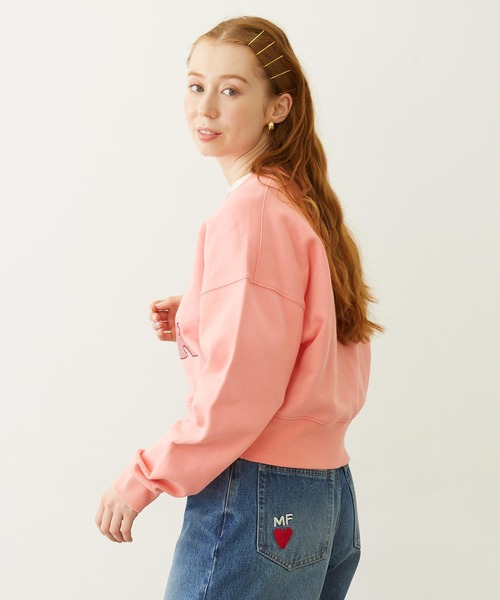 MILKFED.（ミルクフェド）の「STITCHED HEART LOGO SHORT CREW SWEAT（スウェット・レディース・オフホワイト/チャコール/ピンク・S/M）」の22枚目の写真