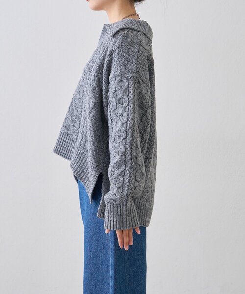 CIAOPANIC TYPY(チャオパニックティピー)の「【チクチクしない!】スキッパー襟付きケーブルニット(ニット/セーター・レディース・アイボリー/サックスブルー/グレー/ブラウン・ONE SIZE)」の7枚目の写真