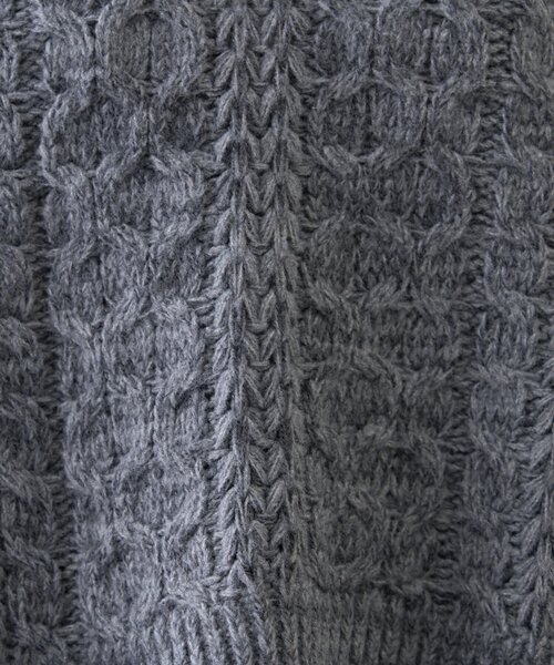 CIAOPANIC TYPY(チャオパニックティピー)の「【チクチクしない!】スキッパー襟付きケーブルニット(ニット/セーター・レディース・アイボリー/サックスブルー/グレー/ブラウン・ONE SIZE)」の12枚目の写真