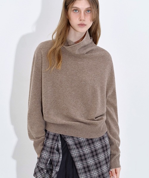 Fano Studios(ファノ ストゥディオズ)の「ハイネック カシミヤウールニットトップス FD25S064【Fano Studios】【2025AW】(Tシャツ/カットソー・レディース・アイボリー/ライトブラウン/ダークブラウン・M/S)」の3枚目の写真