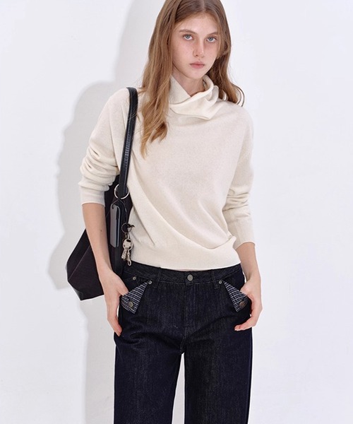 Fano Studios(ファノ ストゥディオズ)の「ハイネック カシミヤウールニットトップス FD25S064【Fano Studios】【2025AW】(Tシャツ/カットソー・レディース・アイボリー/ライトブラウン/ダークブラウン・M/S)」の7枚目の写真