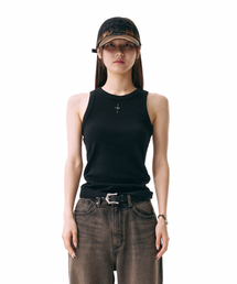 IUGAMAKARAS（イウガマカラス）の「Studded Sleeveless (Black)（Tシャツ/カットソー）」
