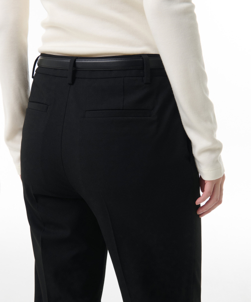 MUSINSA STANDARD WOMAN（ムシンサスタンダードウーマン）の「ウィメンズスリムストレートヒドゥンバンディング10部スラックス[ブラック]（スラックス・レディース・その他・31/24/25/26/27/28/34/30/29）」の5枚目の写真