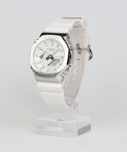 G-SHOCK(ジーショック)の「PRECIOUS HEART SELECTION 2025 / GM-2110SH-7AJF(アナログ腕時計・メンズ・ホワイト×シルバー・FREE)」の4枚目の写真