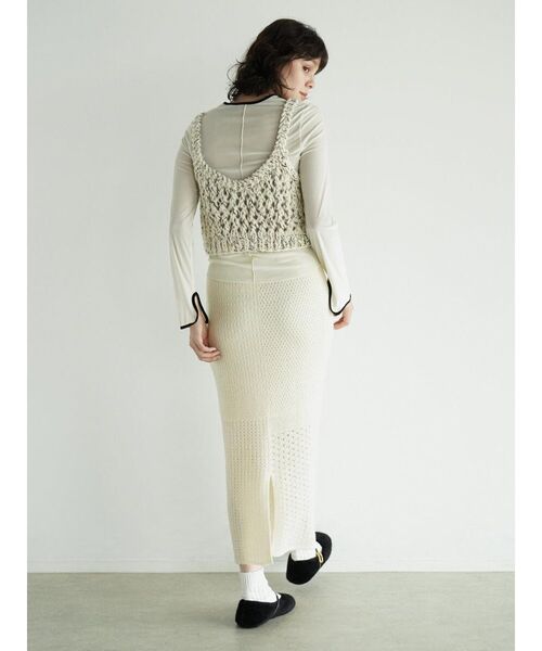 FIKA.（フィーカ）の「Loose knit mixed yarn bustier（その他トップス・レディース・グレー/ホワイト系・MEDIUM）」の15枚目の写真