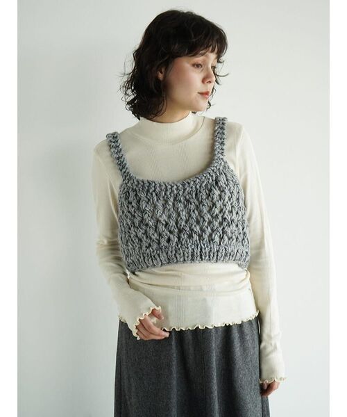 FIKA.（フィーカ）の「Loose knit mixed yarn bustier（その他トップス・レディース・グレー/ホワイト系・MEDIUM）」の14枚目の写真