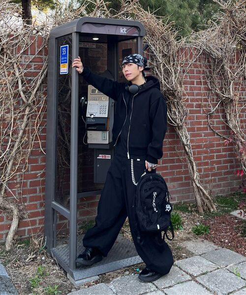 SIGNATURE（シグネチャ）の「ツーウェイクロップフードジップアップ[ブラック]（パーカー・メンズ・その他・LARGE/MEDIUM）」の2枚目の写真