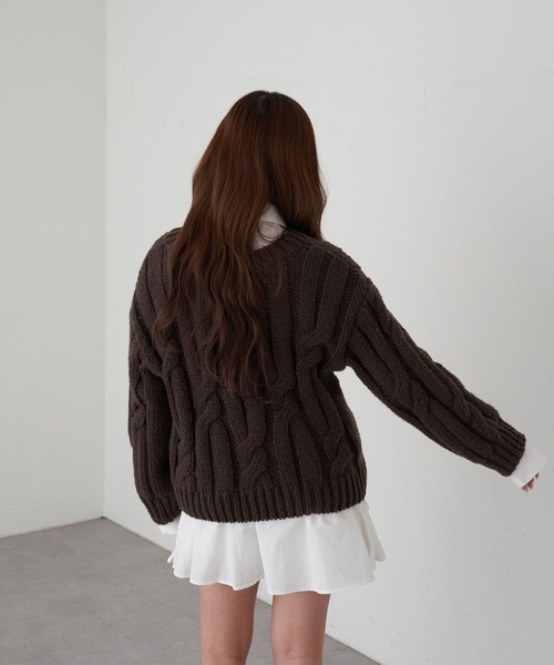 RAY CASSIN（レイカズン）の「ケーブルルーズニット（ニット/セーター・レディース・チャコールグレー/アイボリー/ライトベージュ・FREE）」の7枚目の写真