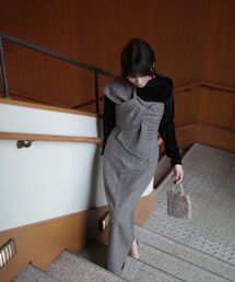 ワンショルダーツイストノットドレス