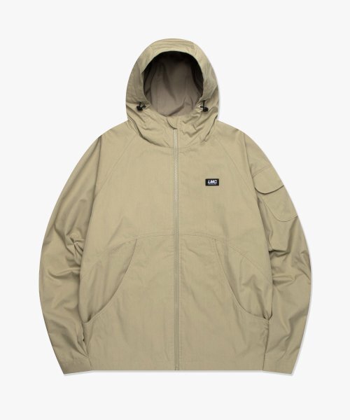 LMCの「CURVED WINDBREAKER JACKET beige（ナイロンジャケット・レディース・その他・MEDIUM/LARGE）」の10枚目の写真