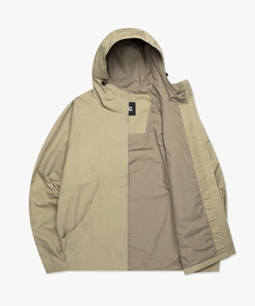 LMCの「CURVED WINDBREAKER JACKET beige（ナイロンジャケット・レディース・その他・MEDIUM/LARGE）」の12枚目の写真