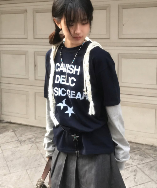 Cavish(カビシ)の「DELIC LAYERED LS TEE NAVY(CV2FSUT579A)(Tシャツ/カットソー・レディース・ネイビー・LARGE/MEDIUM/SMALL)」の21枚目の写真
