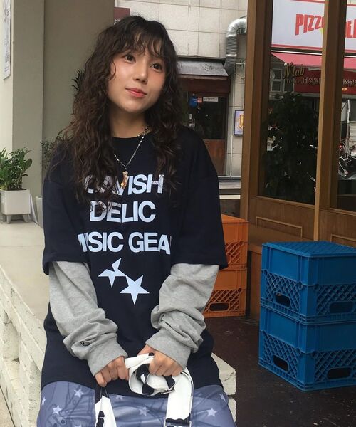 Cavish(カビシ)の「DELIC LAYERED LS TEE NAVY(CV2FSUT579A)(Tシャツ/カットソー・レディース・ネイビー・LARGE/MEDIUM/SMALL)」の15枚目の写真