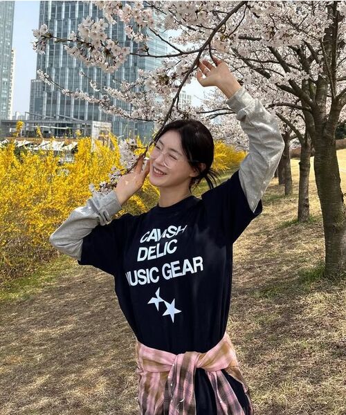 Cavish(カビシ)の「DELIC LAYERED LS TEE NAVY(CV2FSUT579A)(Tシャツ/カットソー・レディース・ネイビー・LARGE/MEDIUM/SMALL)」の19枚目の写真
