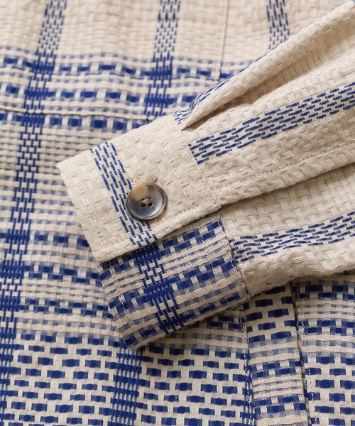 MEN'S BIGI（メンズビギ）の「ドビーチェックCPOシャツ（シャツ/ブラウス・メンズ・ベージュ/ネイビー・01/02/03）」の8枚目の写真