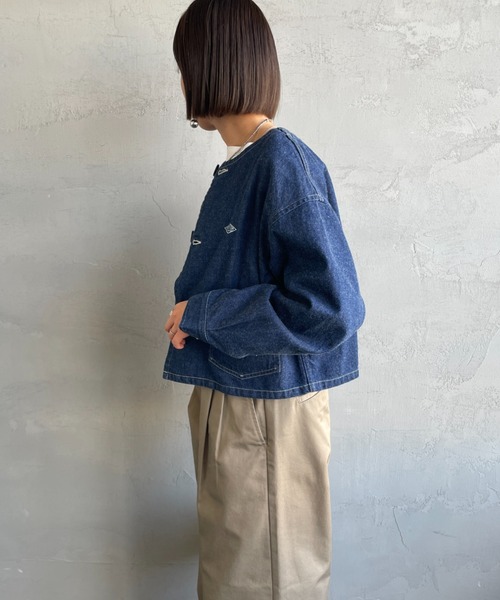 DANTON（ダントン）の「[DANTON/ダントン] 11oz ショート丈ノーカラーデニムジャケット（ノーカラージャケット・レディース・インディゴブルー・38）」の16枚目の写真