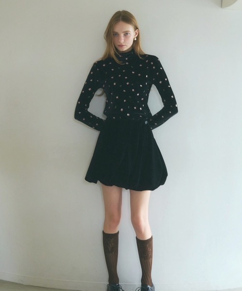 FLOWER VELOR TOPS（フラワーベロアトップス）（Tシャツ/カットソー