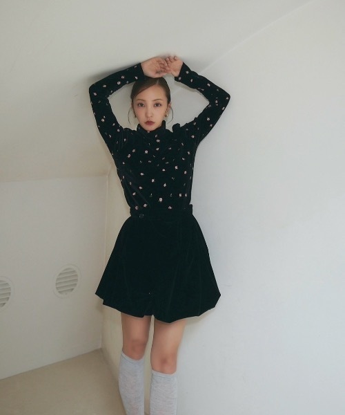 FLOWER VELOR TOPS（フラワーベロアトップス）（Tシャツ/カットソー