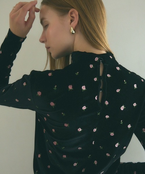 FLOWER VELOR TOPS（フラワーベロアトップス）（Tシャツ/カットソー