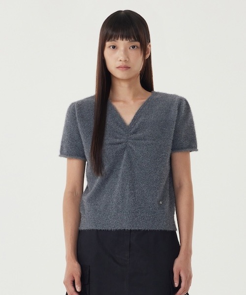 COVERNAT（カバーナット）の「WOMEN HAIRY HALF KNIT（ニット/セーター・レディース・ライトグレー/チャコール・MEDIUM/SMALL）」の6枚目の写真