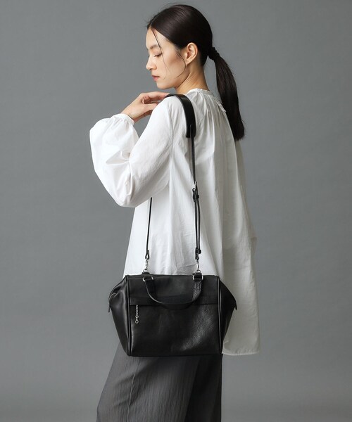 HIROKO HAYASHI（ヒロコハヤシ）の「FOGLIO（フォーリオ）2wayバッグ（ハンドバッグ・レディース・ブラック・00）」の19枚目の写真