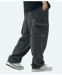 FEELENUFF（フィルイナフ）の「[PRIMATE x FEELENUFF] ROPE CARGO SWEATPANTS PIGMENT BLACK（スウェットパンツ）」