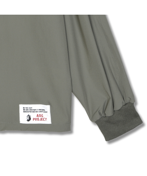 AOG PROJECT(エイオージープロジェクト)の「ウーブンストレッチロングスリーブ(カーキ)(Tシャツ/カットソー・メンズ・カーキ・LARGE/X-LARGE)」の6枚目の写真