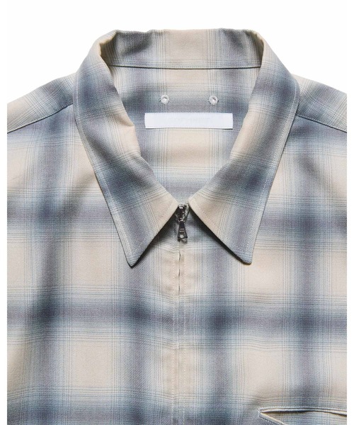 SOPHNET.(ソフネット)の「DRAPE ZIP-UP SHIRT(シャツ/ブラウス・メンズ・ブラック/オフホワイト・1/2/3/4/5)」の5枚目の写真