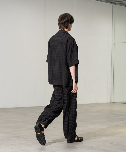 CITY TOKYO（シティトウキョウ）の「【CITY TOKYO/シティートーキョー】ｷﾞﾝｶﾞﾑｻｯｶｰ ﾀｯｸﾊﾟﾝﾂ（その他パンツ・メンズ・チェック/ブラック・1/2）」の5枚目の写真