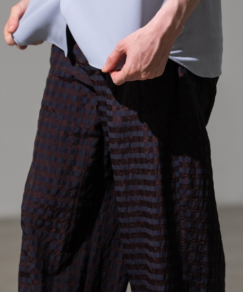 CITY TOKYO（シティトウキョウ）の「【CITY TOKYO/シティートーキョー】ｷﾞﾝｶﾞﾑｻｯｶｰ ﾀｯｸﾊﾟﾝﾂ（その他パンツ・メンズ・チェック/ブラック・1/2）」の12枚目の写真