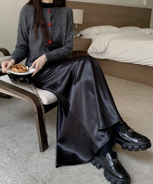 FREE STYLISTS(フリー スタイリスト)の「YUGA_YGMC Satin Mermaid Long Skirt(スカート・レディース・ブラック/オフホワイト/ブラウン・S/M/L/XL)」の22枚目の写真
