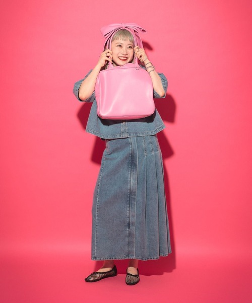 LOWRYS FARM(ローリーズファーム)の「【サトムラプロデュース】でかリボンボストンBAG 570778(ボストンバッグ・レディース・ブラック/ピンク・FREE)」の6枚目の写真
