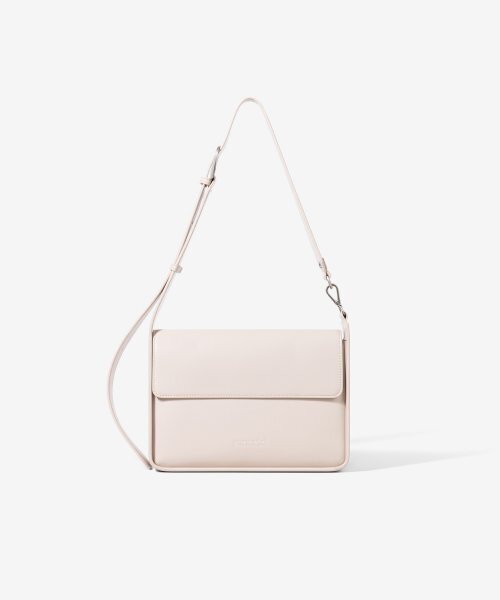 SONORIAL(ソノリアル)の「Fino bag - ピノバックバニラ(メッセンジャーバッグ・レディース・クリーム・FREE)」の4枚目の写真