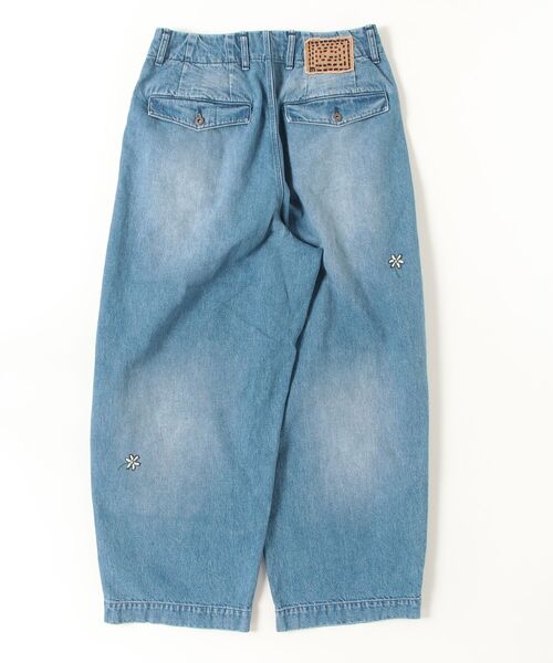 my beautiful landlet(マイビューティフルランドレット)の「【my beautiful landlet】12.5oz DENIM TUCK WIDE PANTS - Used Wash Print(デニムパンツ・メンズ・ブルー/ブラック・0/1/2)」の3枚目の写真