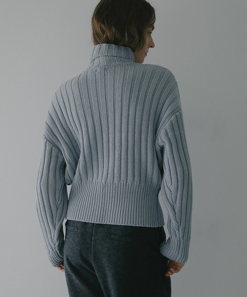 MANOF(マノフ)の「ZIP UP COTTON RIBKNIT(カーディガン/ボレロ・レディース・ホワイト/ブルー/チャコールグレー・F)」の15枚目の写真