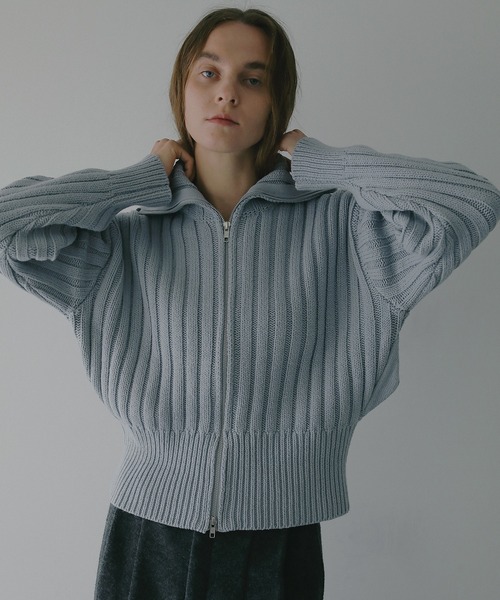 MANOF(マノフ)の「ZIP UP COTTON RIBKNIT(カーディガン/ボレロ・レディース・ホワイト/ブルー/チャコールグレー・F)」の17枚目の写真