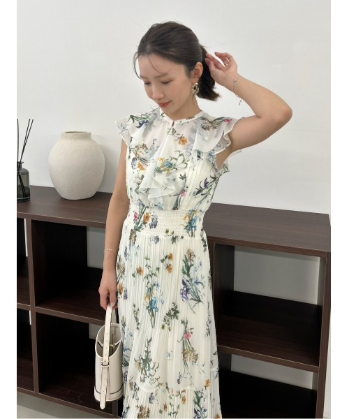 FRAY I.D(フレイアイディー)の「【00サイズあり】フリルウエストシャーリングプリントワンピース/ウォッシャブル(ワンピース・レディース・アイボリー/ホワイト/ブラウン/ネイビー・0/1/00)」の5枚目の写真